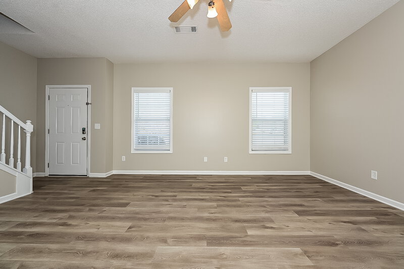 1,805/Mo, 7667 COMMERCE Court Riverdale, GA 30296 Living Room View