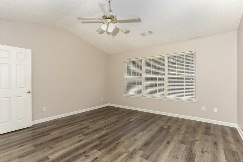 2,510/Mo, 340 Parkway Road Unit 340 Union City, GA 30291 Main Bedroom View 2