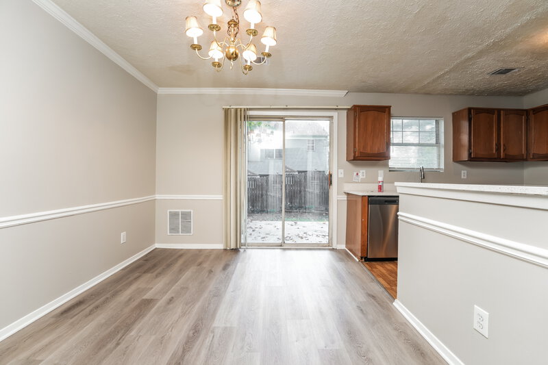 1,380/Mo, 1418 STONEGATE Pointe Stone Mountain, GA 30083 Dining Room View