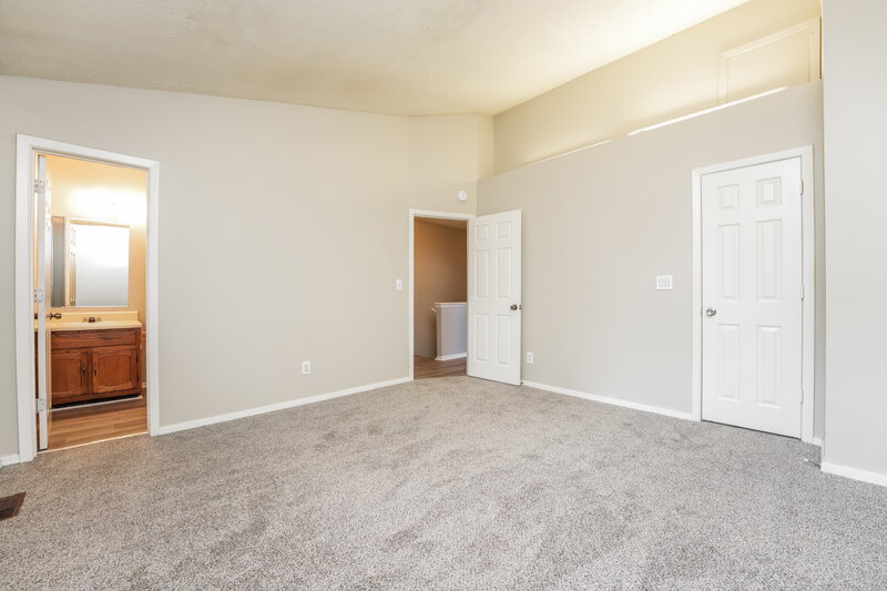 1,380/Mo, 1418 STONEGATE Pointe Stone Mountain, GA 30083 Main Bedroom View 2