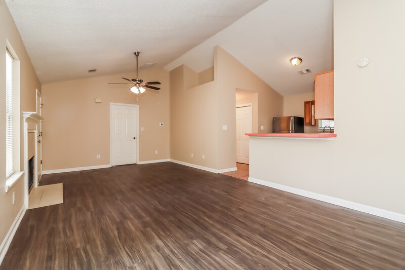 1,565/Mo, 1486 Fall Creek Trce N Douglasville, GA 30134 Dining Room View