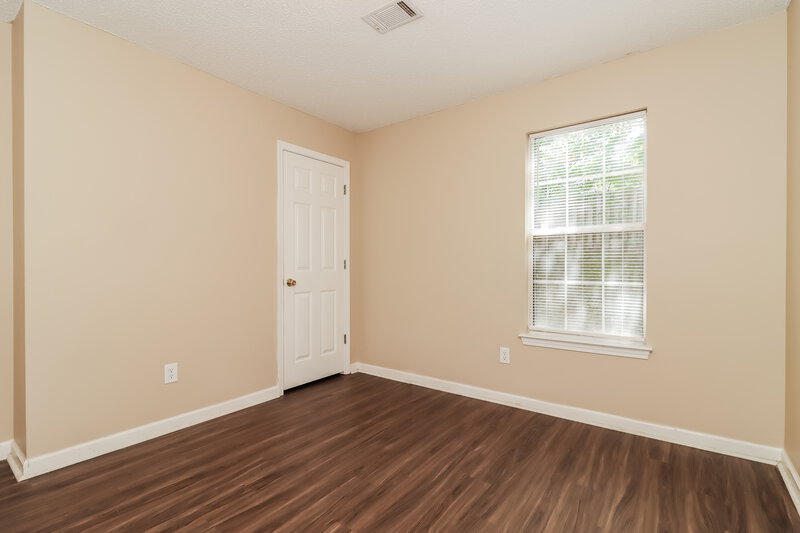 1,565/Mo, 1486 Fall Creek Trce N Douglasville, GA 30134 Bedroom View 2