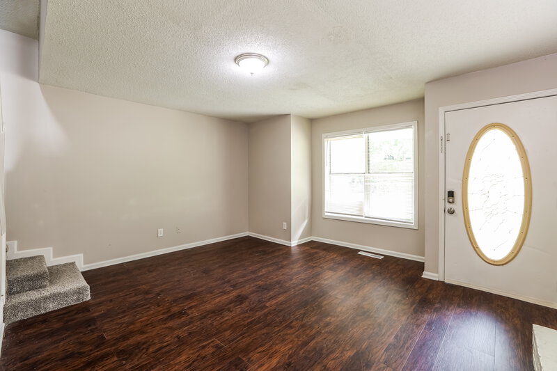 2,090/Mo, 221 Clydesdale Lane SE Mableton, GA 30126 Living Room View