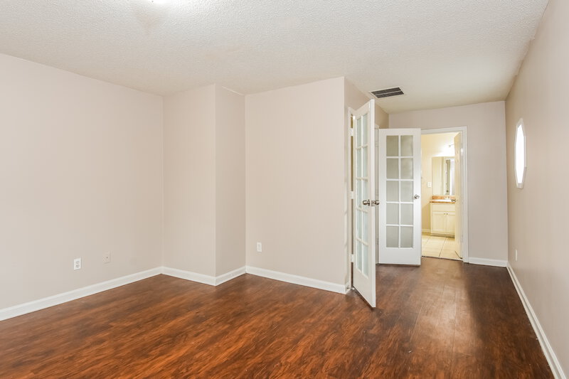 1,915/Mo, 221 Clydesdale Lane SE Mableton, GA 30126 Main Bedroom View 2