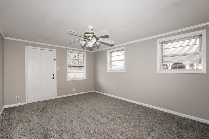 1,700/Mo, 627 GRAYSON Parkway Grayson, GA 30017 Main Bedroom View