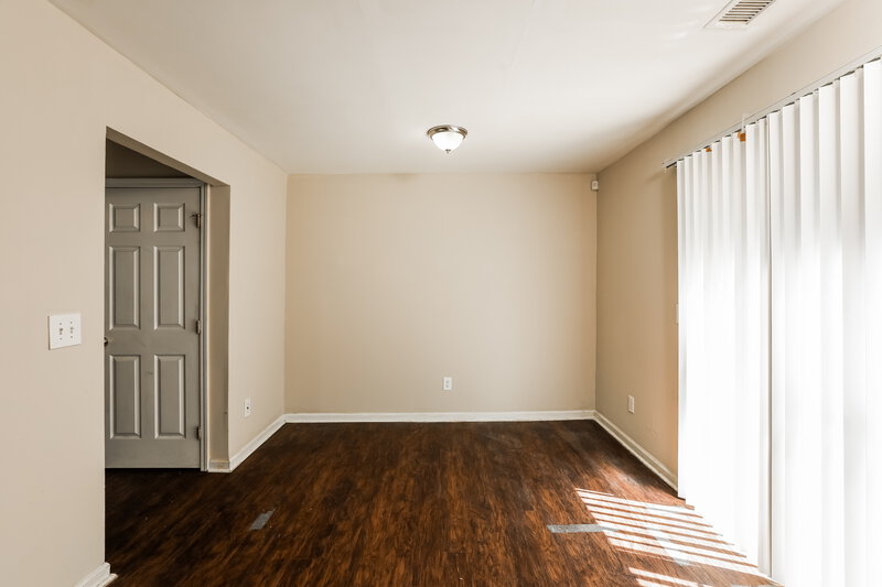 2,040/Mo, 3504 Hopkins Court Powder Springs, GA 30127 Dining Room View