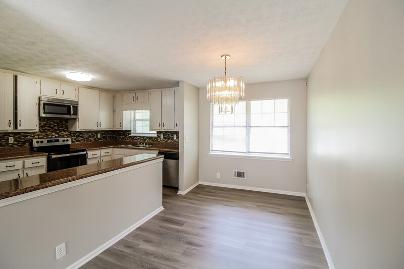 2,620/Mo, 2306 WILKINS Cove Decatur, GA 30035 Dining Room View 2