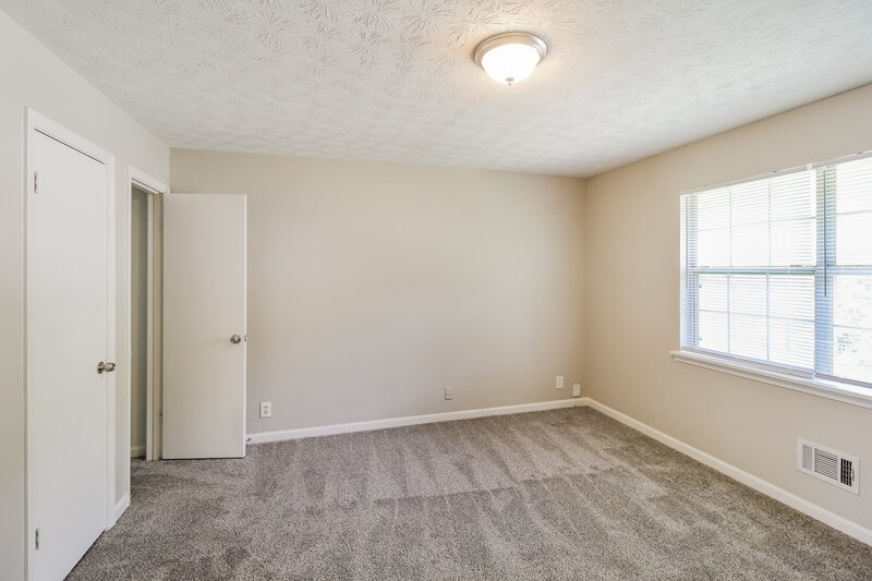 2,620/Mo, 2306 WILKINS Cove Decatur, GA 30035 Main Bedroom View
