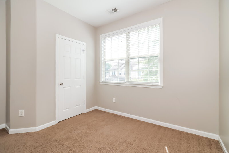 1,850/Mo, 34 Hiram Park Court Hiram, GA 30141 Bedroom View