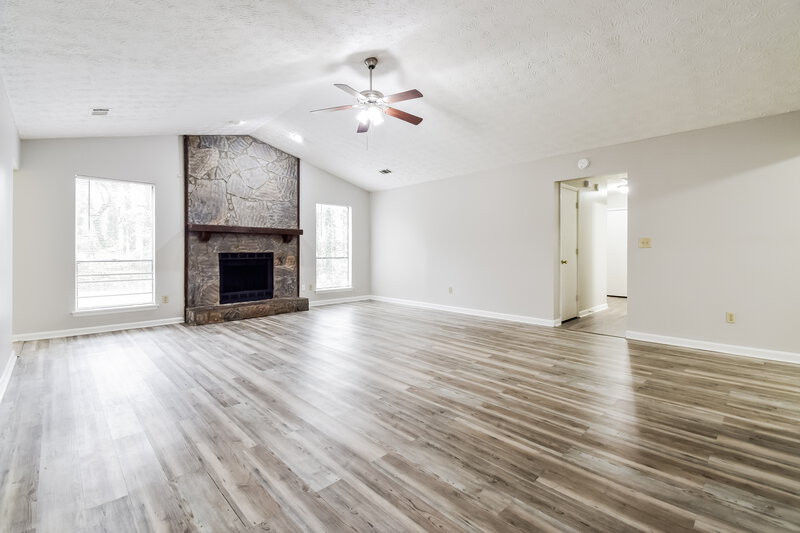 1,970/Mo, 5360 BIFFLE Lane Stone Mountain, GA 30088 Living Room View
