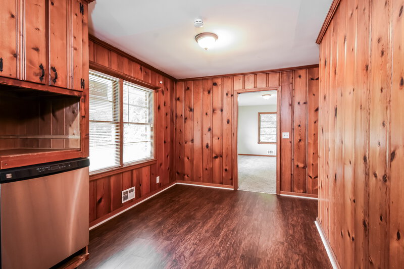 1,535/Mo, 2147 Camp Circle SW Lilburn, GA 30047 Kitchen View 2