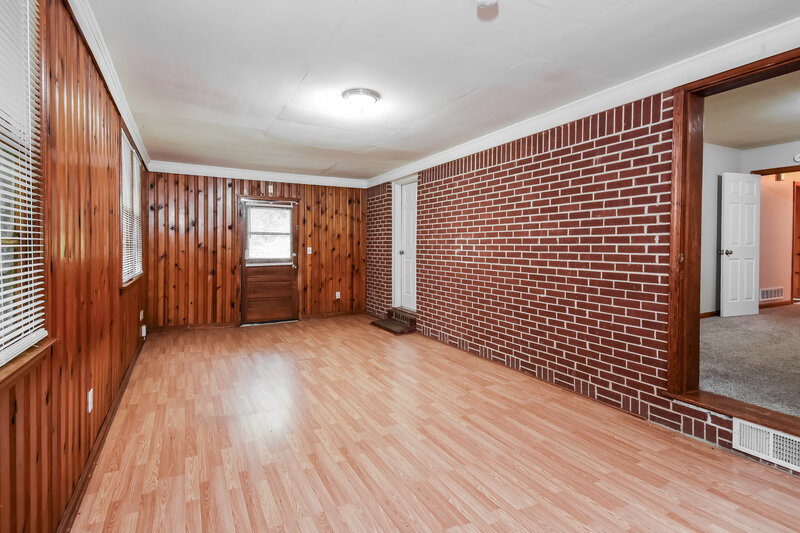 1,535/Mo, 2147 Camp Circle SW Lilburn, GA 30047 Family Room View