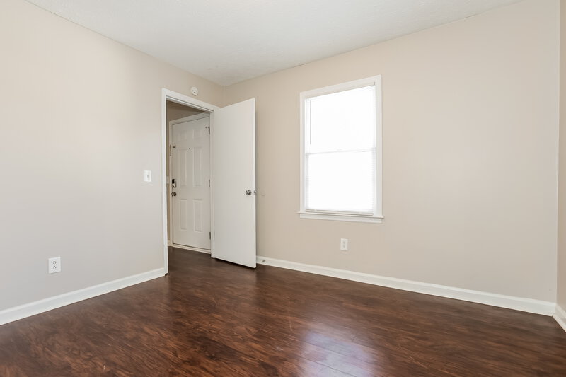 1,640/Mo, 4711 PEBBLE Court Buford, GA 30518 Main Bedroom View