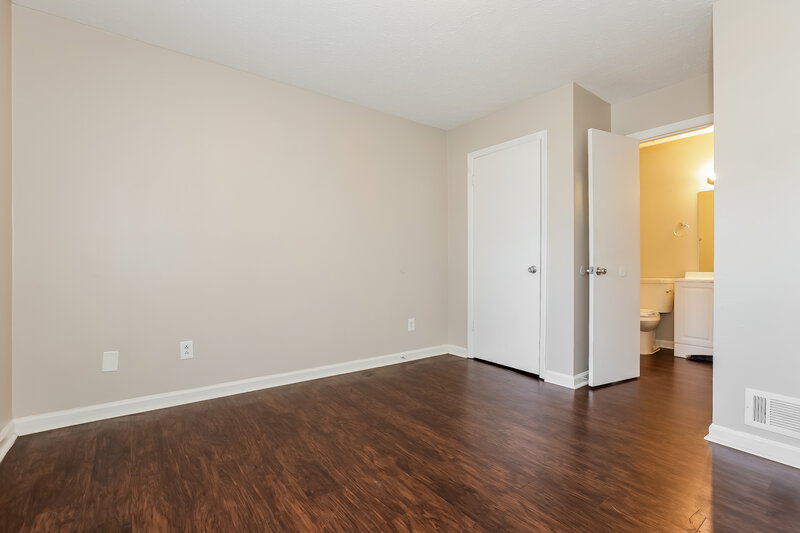 1,640/Mo, 4711 PEBBLE Court Buford, GA 30518 Main Bedroom View 2