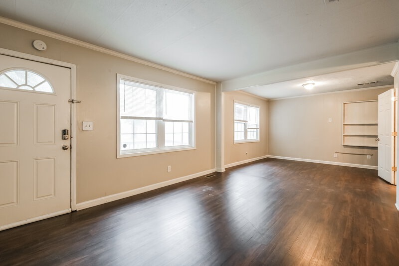 1,695/Mo, 1165 SW Wisteria Drive SW Mableton, GA 30126 Living Room View 2