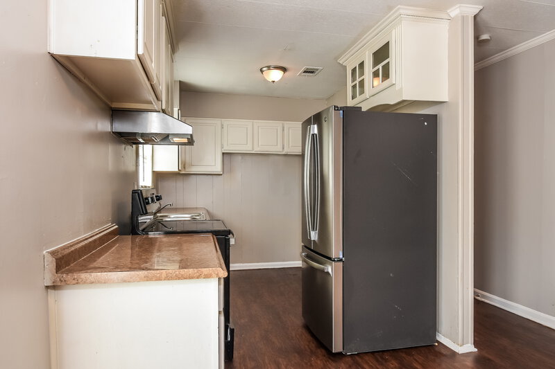 1,770/Mo, 1165 SW Wisteria Drive SW Mableton, GA 30126 Kitchen View 2