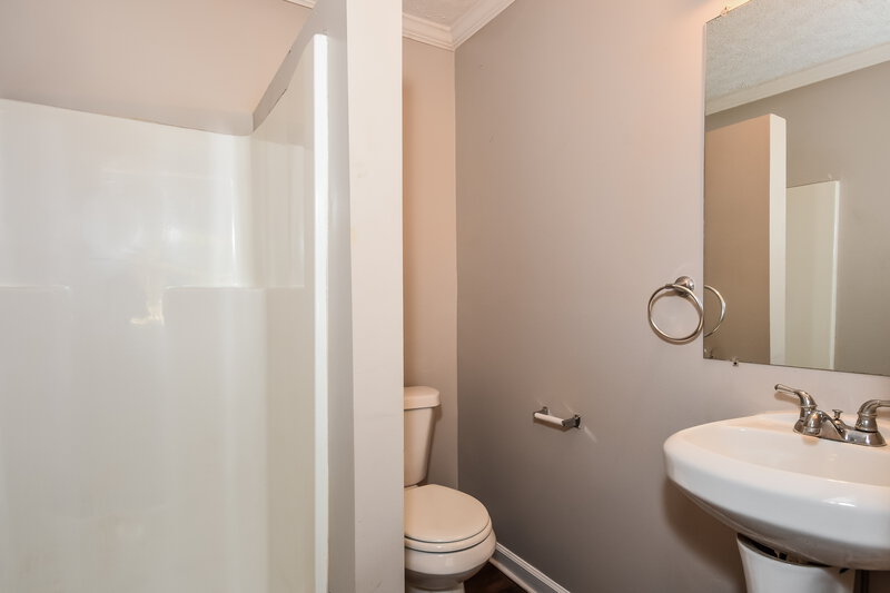 1,770/Mo, 1165 SW Wisteria Drive SW Mableton, GA 30126 Bathroom View 2