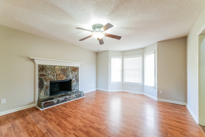 2,155/Mo, 5120 Pine Meadow Pointe NW Kennesaw, GA 30152 Living Room View