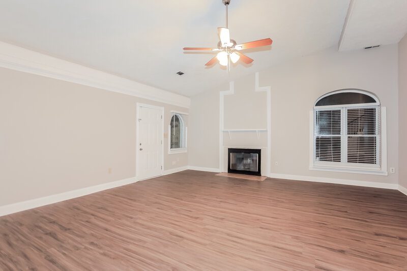 2,190/Mo, 1740 Eagle Creek Trail Cumming, GA 30041 Living Room View