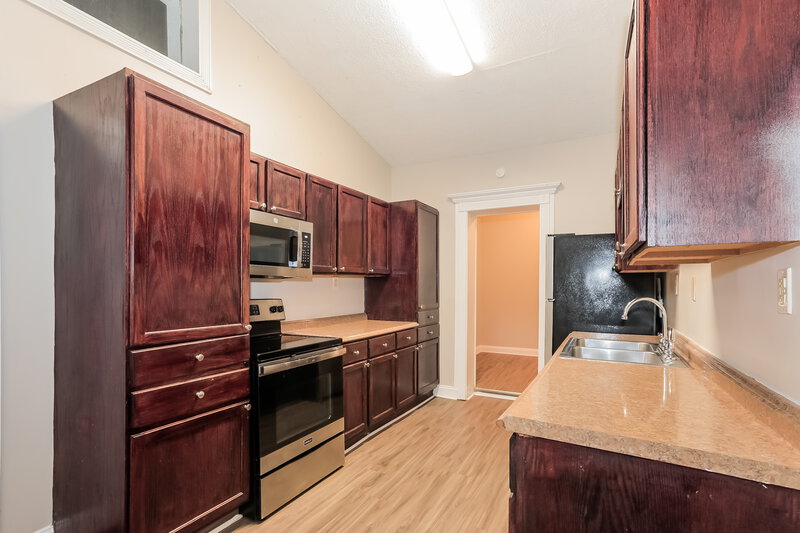 2,190/Mo, 1740 Eagle Creek Trail Cumming, GA 30041 Kitchen View 2