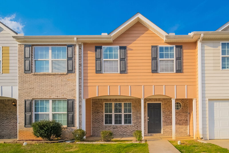 1,725/Mo, 1761 Old Dogwood Jonesboro, GA 30238 External View