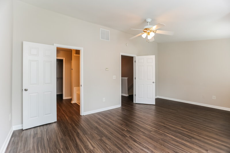 2,100/Mo, 2044 Lakeshore Overlook Drive NW Kennesaw, GA 30152 Main Bedroom View 2