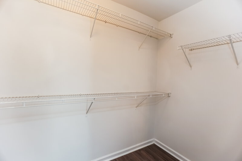 2,100/Mo, 2044 Lakeshore Overlook Drive NW Kennesaw, GA 30152 Walk In Closet View