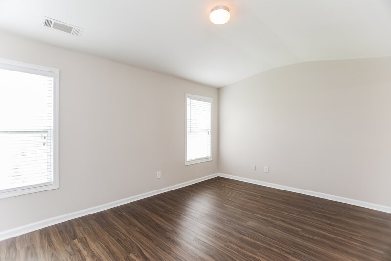 2,100/Mo, 2044 Lakeshore Overlook Drive NW Kennesaw, GA 30152 Bedroom View