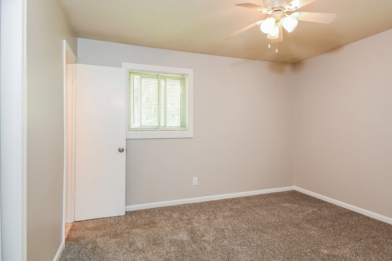 1,830/Mo, 4212 Plumtree Way Austell, GA 30106 Main Bedroom View