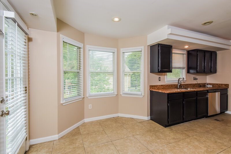 1,760/Mo, 134 Oak Landing Drive S Douglasville, GA 30134 Breakfast Nook View