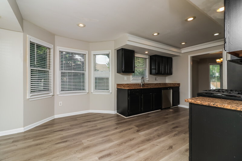 1,855/Mo, 134 Oak Landing Drive S Douglasville, GA 30134 Kitchen View