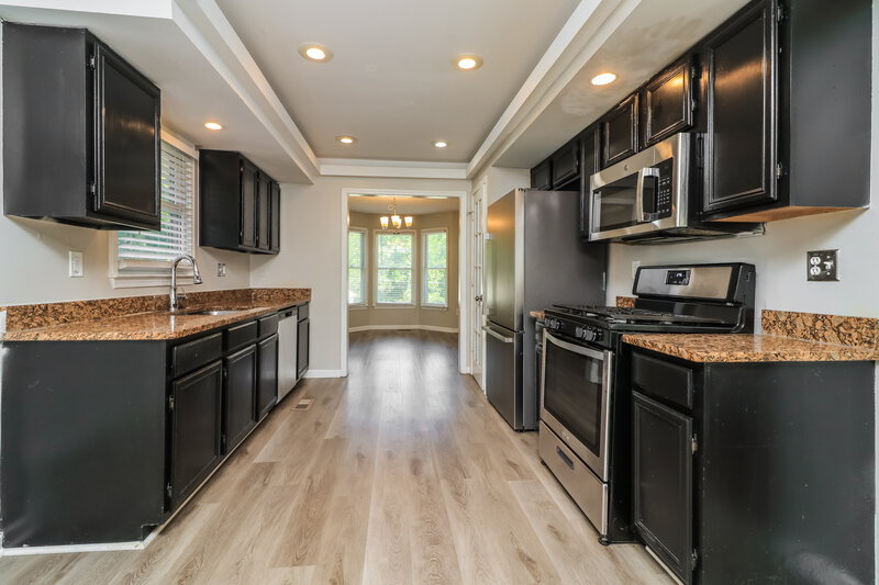 1,855/Mo, 134 Oak Landing Drive S Douglasville, GA 30134 Kitchen View 2