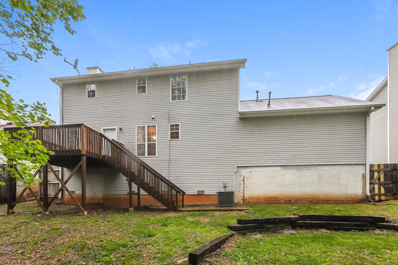 2,135/Mo, 774 FERNSTONE Trail Lawrenceville, GA 30046 Rear View