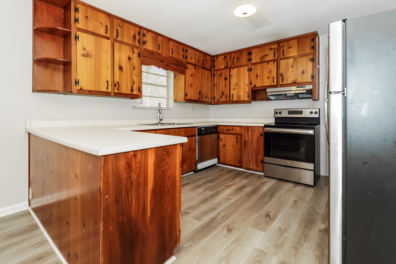 1,615/Mo, 416 TANNER Road Dacula, GA 30019 Kitchen View