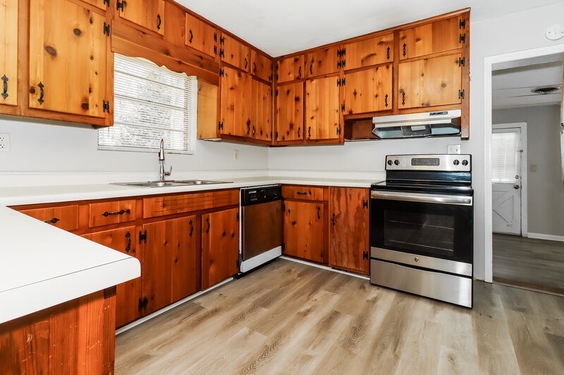 1,615/Mo, 416 TANNER Road Dacula, GA 30019 Kitchen View 2