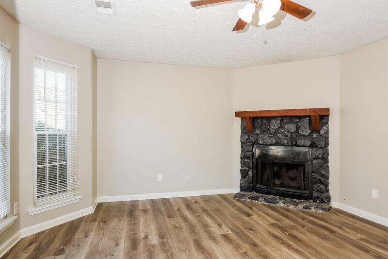 1,720/Mo, 3571 Hopkins Court Powder Springs, GA 30127 Living Room View