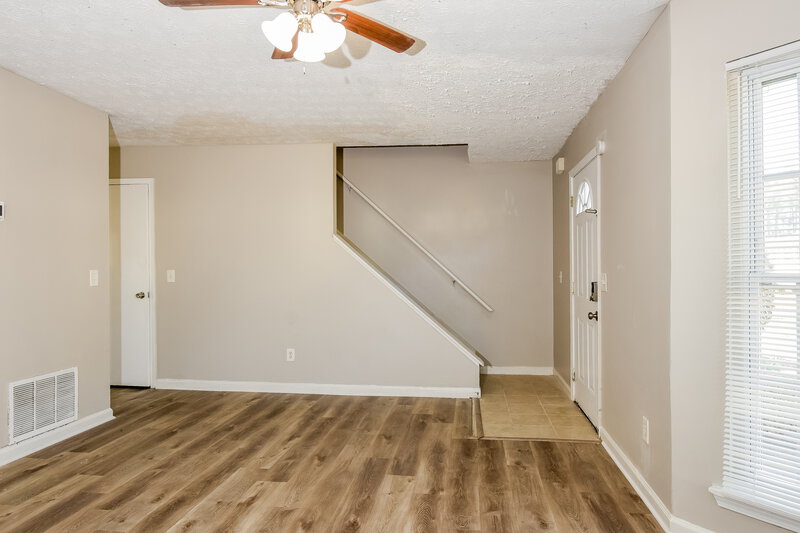 1,720/Mo, 3571 Hopkins Court Powder Springs, GA 30127 Living Room View 2