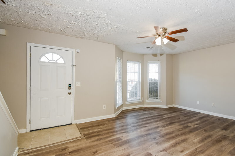 1,720/Mo, 3571 Hopkins Court Powder Springs, GA 30127 Living Room View 3