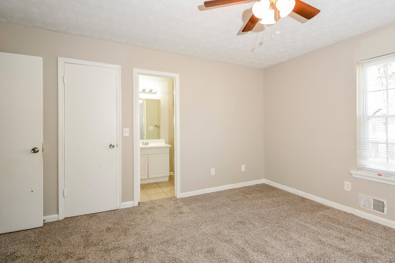 1,720/Mo, 3571 Hopkins Court Powder Springs, GA 30127 Main Bedroom View