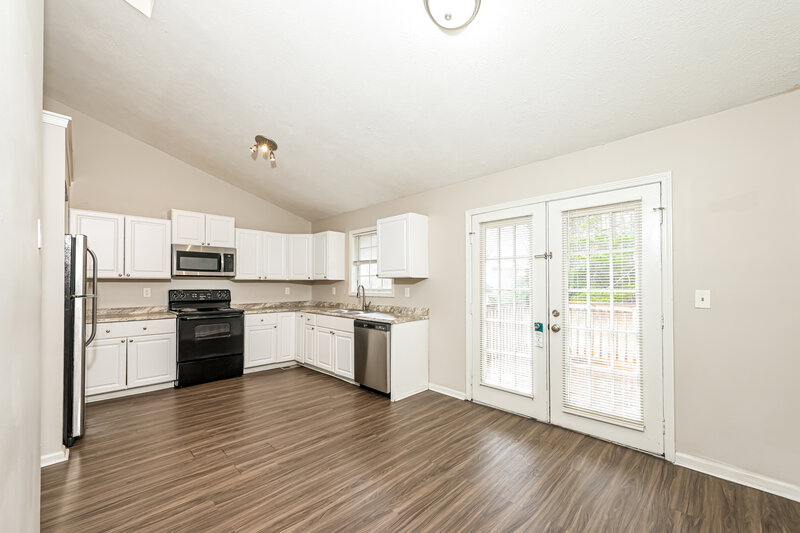 2,005/Mo, 5926 OLD WELLBORN Trace Lithonia, GA 30058 Dining Room View