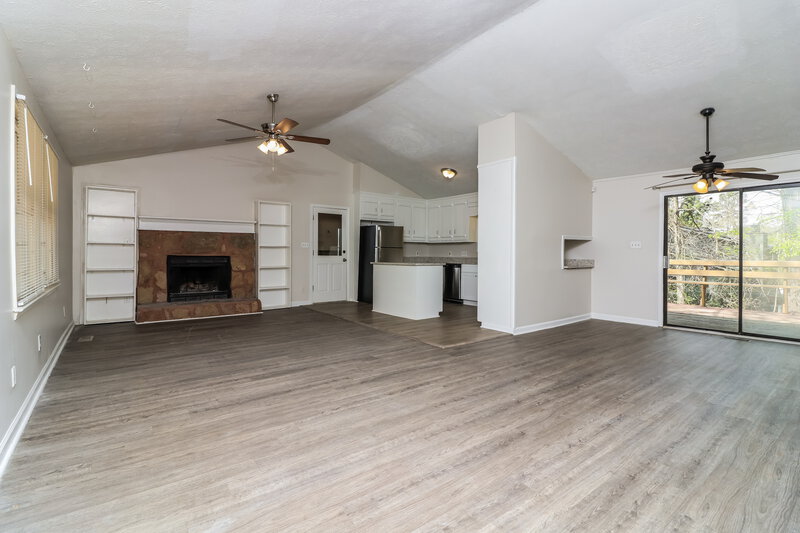 2,060/Mo, 3363 Sir Lancelot Place SW Marietta, GA 30008 Living Room View 2