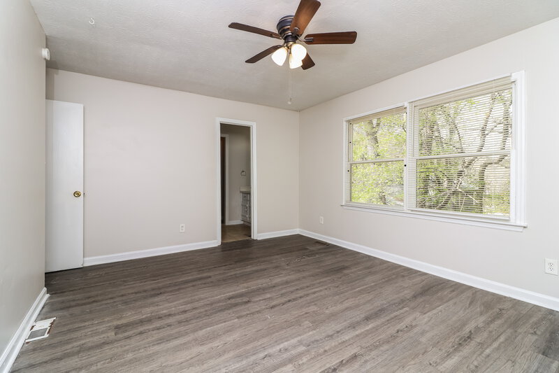 2,060/Mo, 3363 Sir Lancelot Place SW Marietta, GA 30008 Main Bedroom View