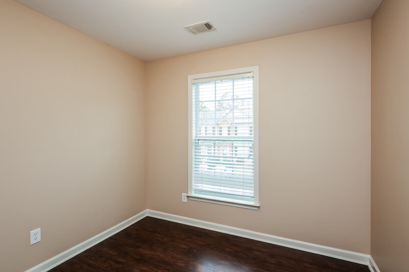 1,915/Mo, 2728 Deerwood Lane SW Atlanta, GA 30331 Bedroom View