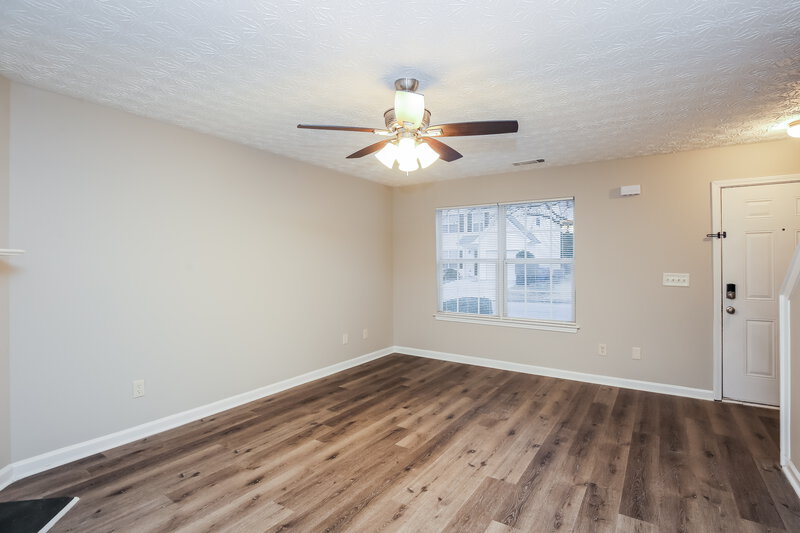 2,075/Mo, 393 CLEARSPRINGS Drive Lawrenceville, GA 30046 Living Room View