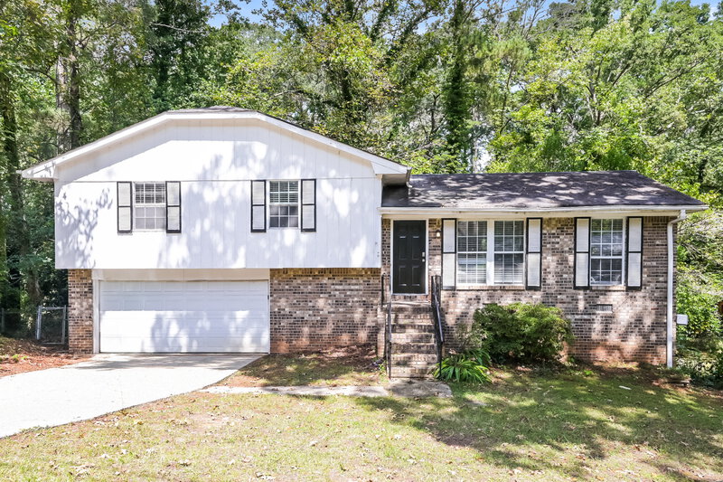 3 Bedroom House – 4436 Colony East Dr, Stone Mountain, GA 30083