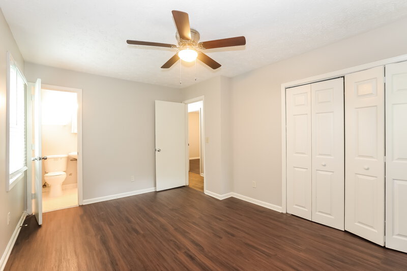 1,830/Mo, 4436 Colony East Dr Stone Mountain, GA 30083 Main Bedroom View 2