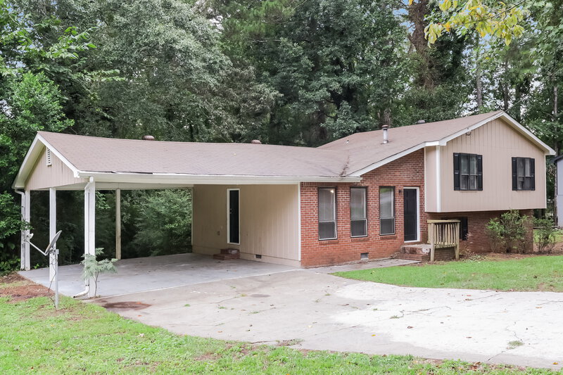 1,705/Mo, 8173 Creek St Jonesboro, GA 30236 Front View