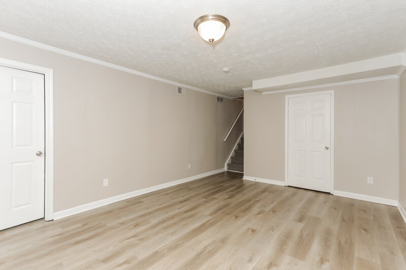 1,705/Mo, 8173 Creek St Jonesboro, GA 30236 Family Room View