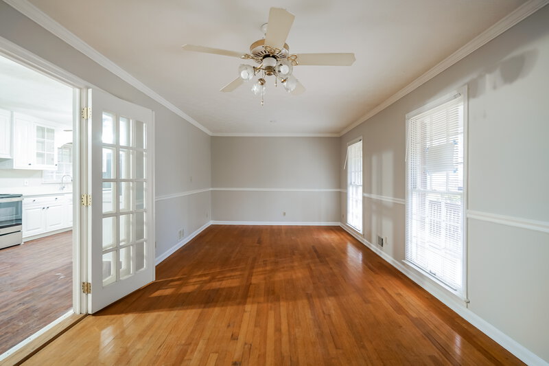 2,630/Mo, 6166 Queens Rd Douglasville, GA 30135 Living Room View 2