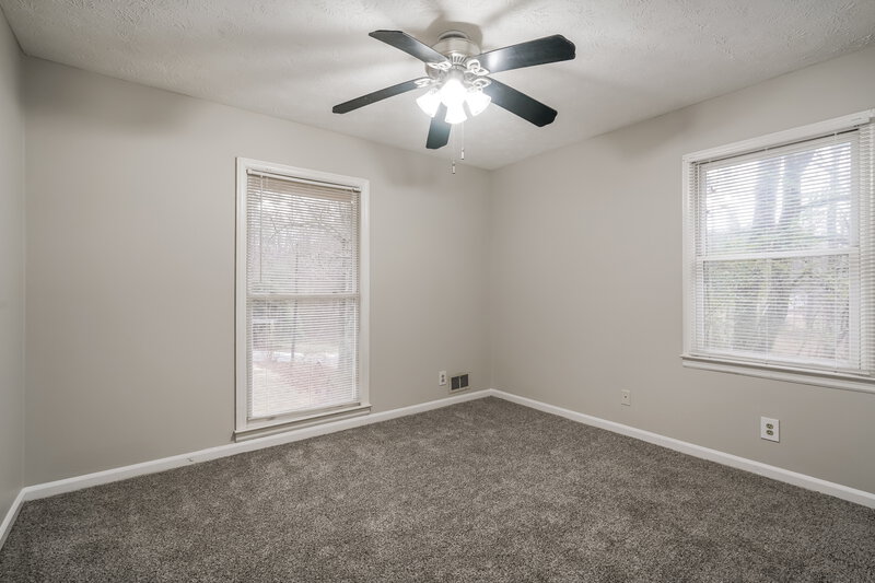 2,630/Mo, 6166 Queens Rd Douglasville, GA 30135 Bedroom View 2